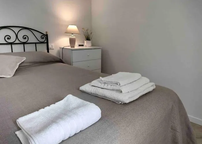 Apartament Elicriso *