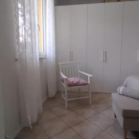 Elicriso Lägenhet Barga